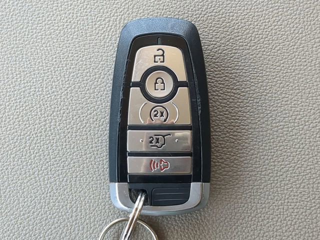 Used 2024 Ford Expedition Max XLT image 38