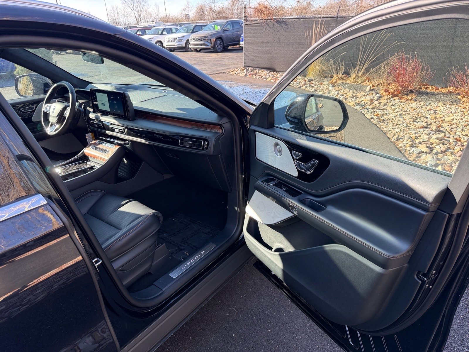 New 2026 Lincoln Aviator Black Label AWD/4WD image 11