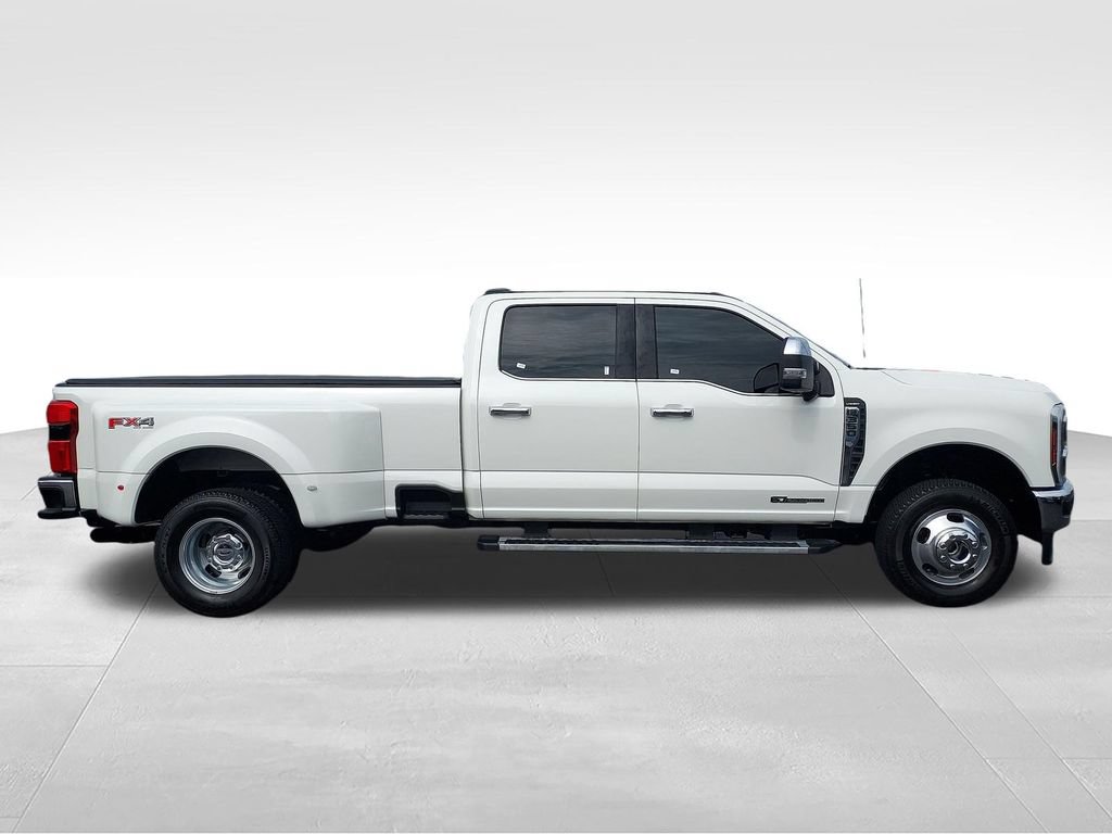 Used 2025 Ford F350 Lariat w/ Chrome Package AWD/4WD image 6
