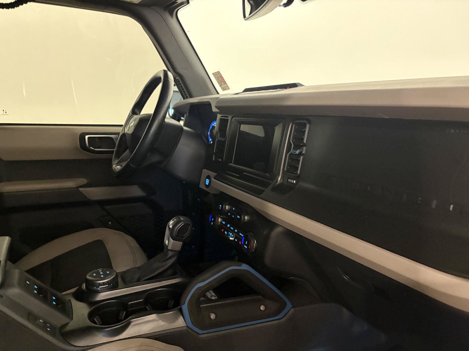 Used 2022 Ford Bronco Wildtrak AWD/4WD image 48