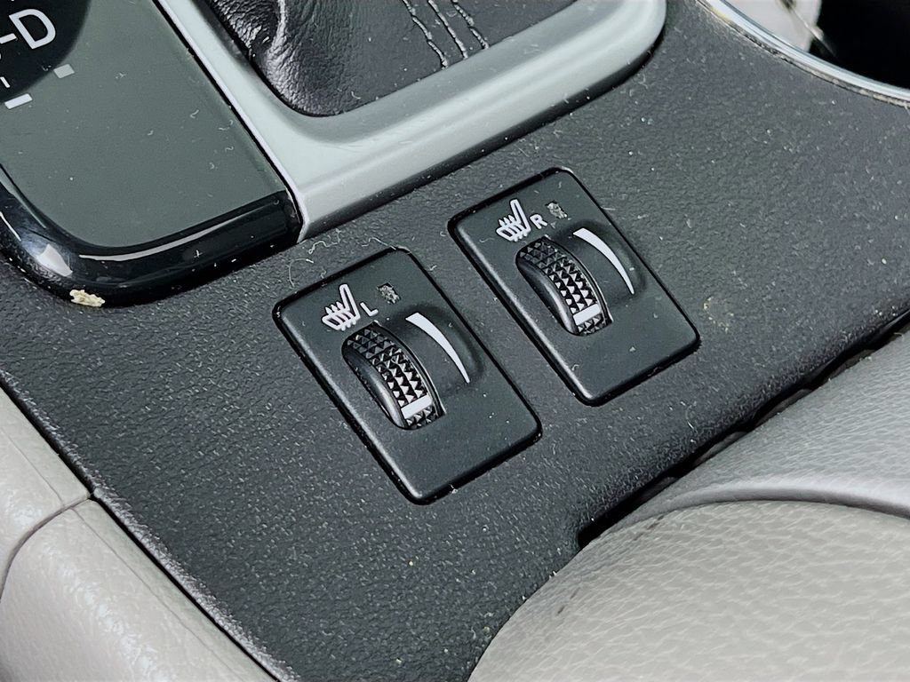 Used 2019 Toyota Highlander XLE w/ Protection Package #3 AWD/4WD image 20