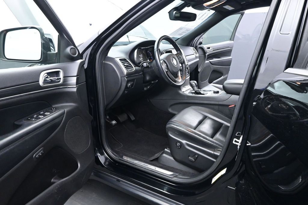 Used 2021 Jeep Grand Cherokee Limited w/ Sun & Sound Group AWD/4WD image 9