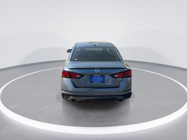 Used 2020 Nissan Altima 2.5 SR w/ Premium Package image 6