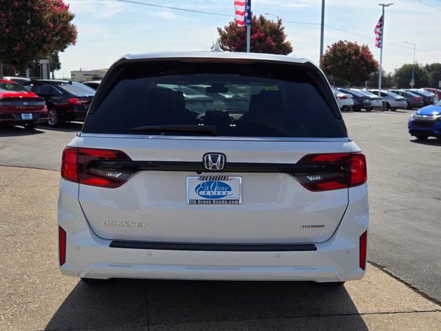 Certified 2026 Honda Odyssey Touring image 5