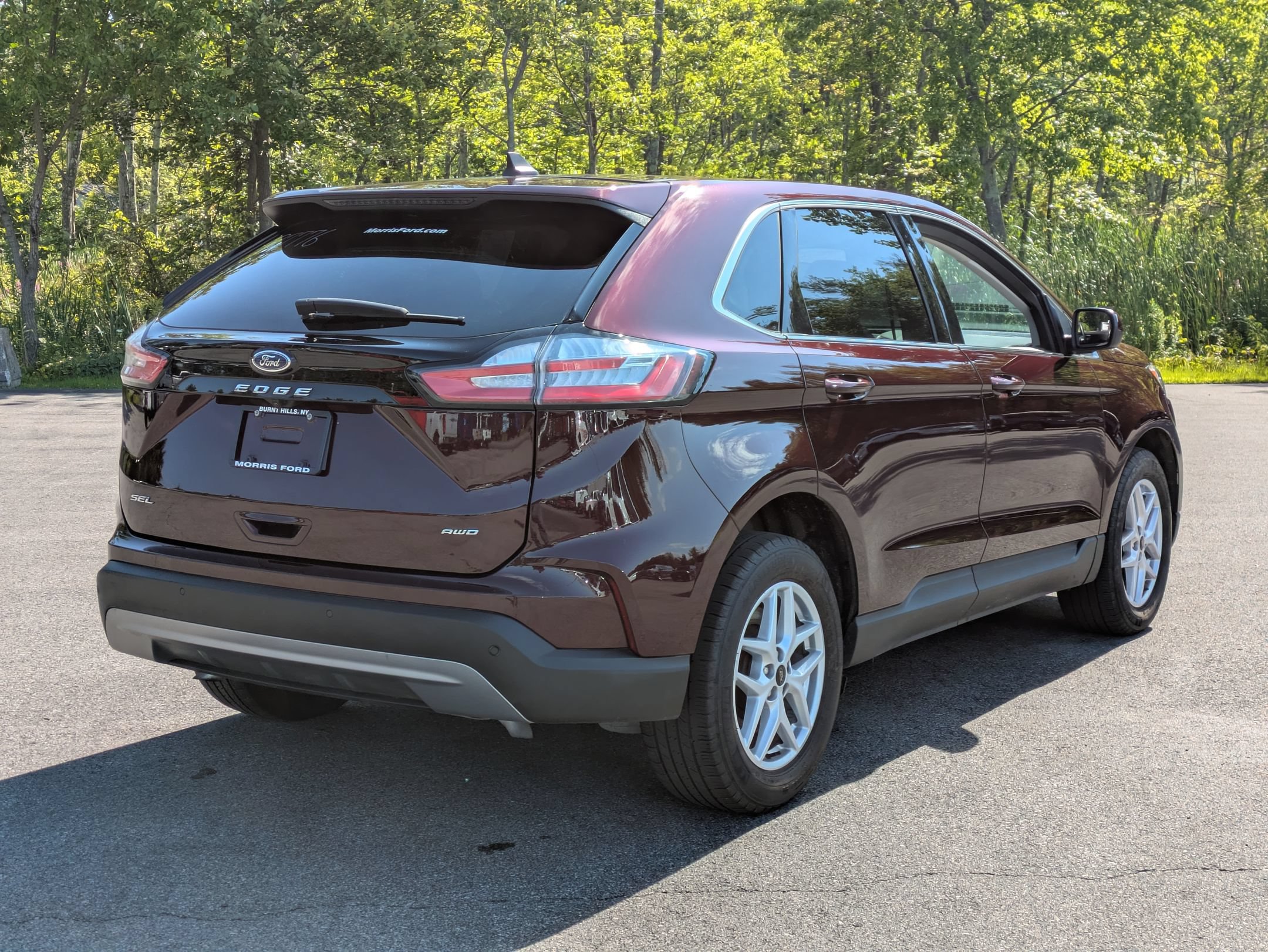Used 2024 Ford Edge SEL w/ Convenience Package AWD/4WD image 3