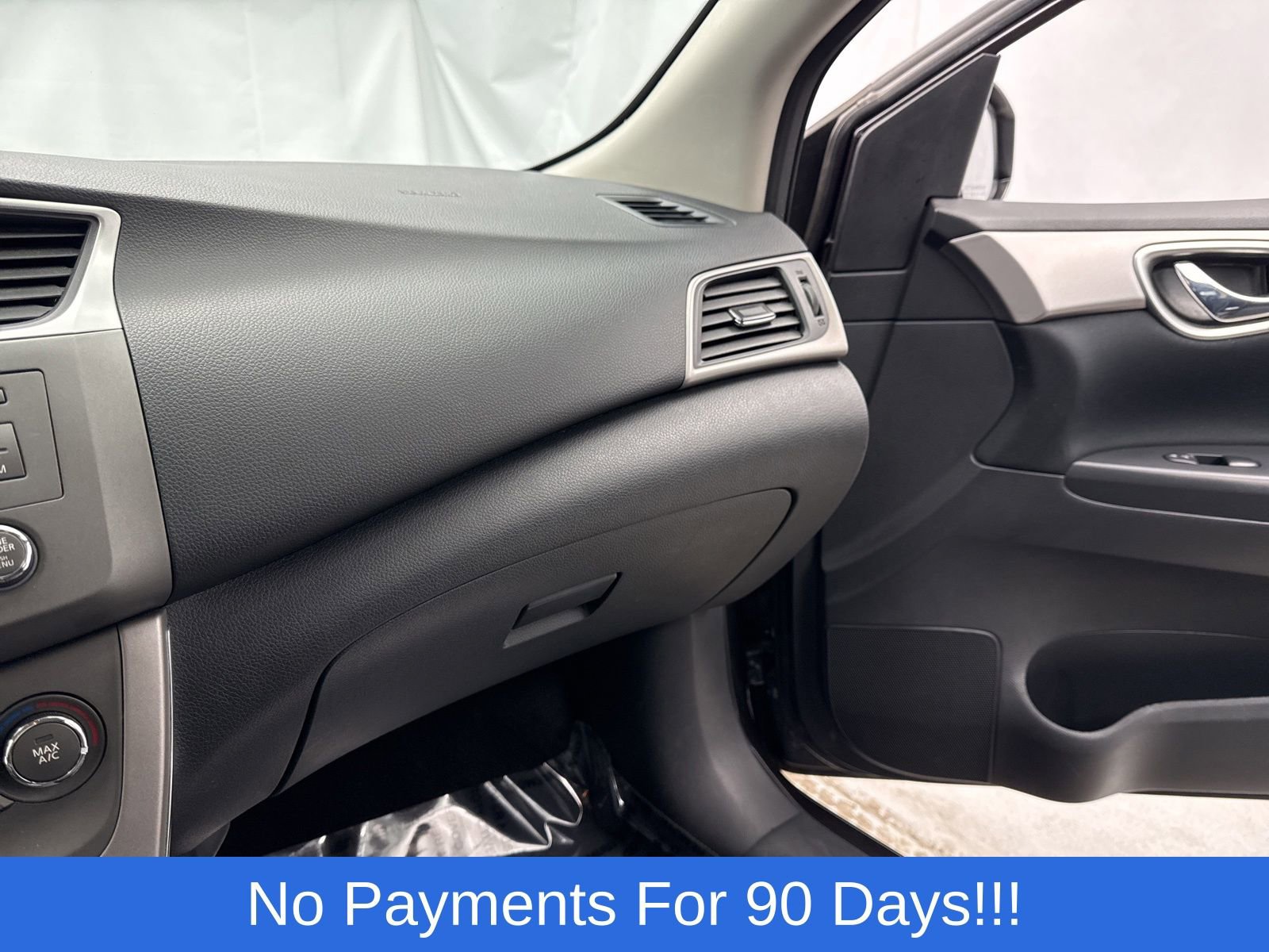 Used 2014 Nissan Sentra S image 19