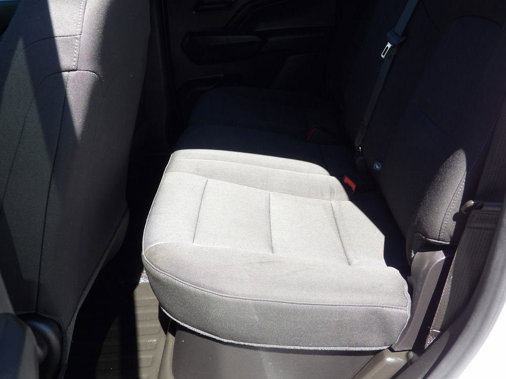 Used 2023 Chevrolet Colorado W/T RWD image 30