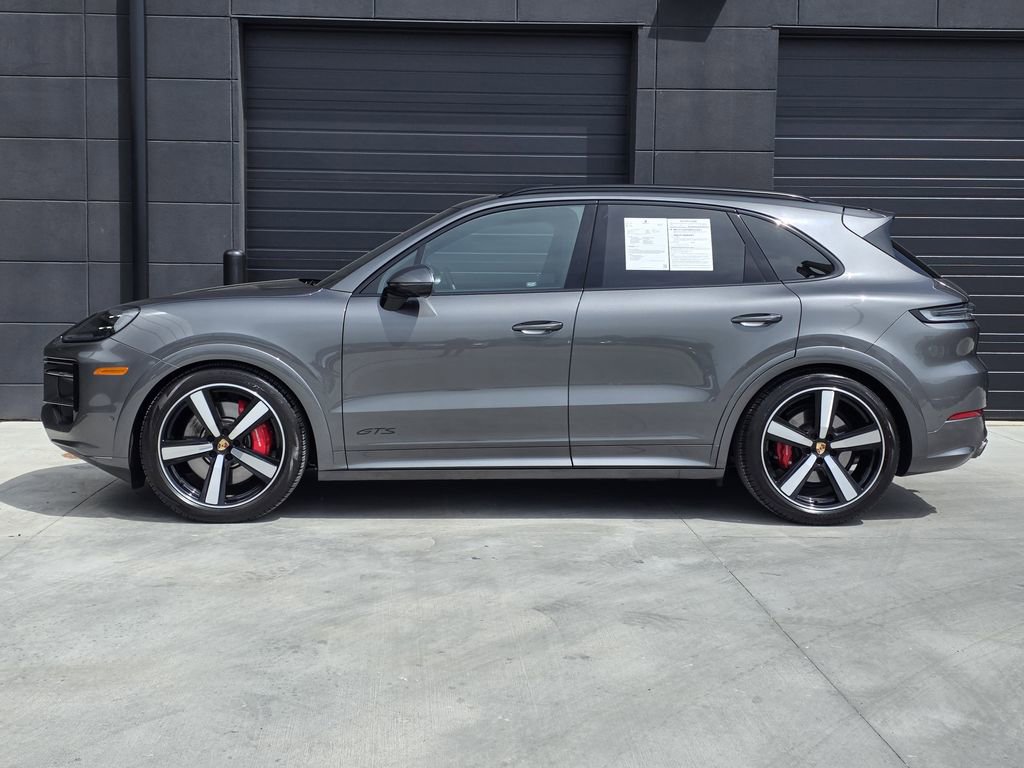 Certified 2025 Porsche Cayenne GTS image 2