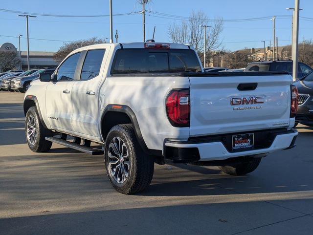 Used 2024 GMC Canyon Denali image 9