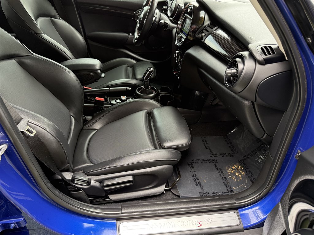 Used 2021 MINI Cooper S FWD image 12