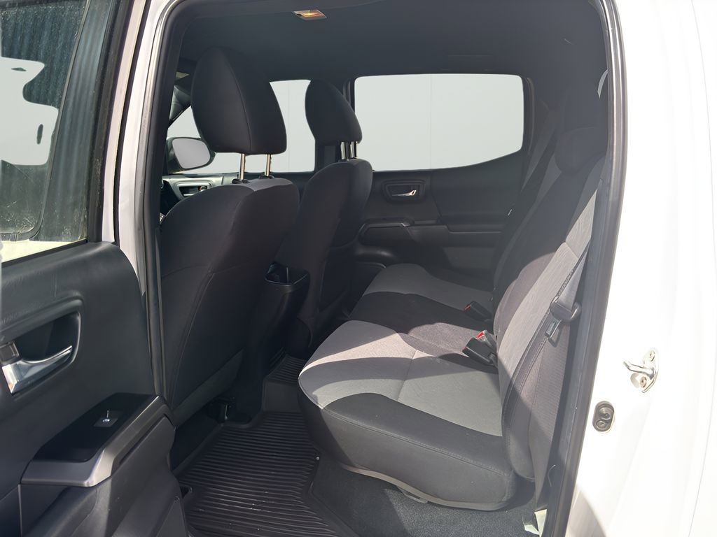 Used 2023 Toyota Tacoma TRD Off-Road image 26