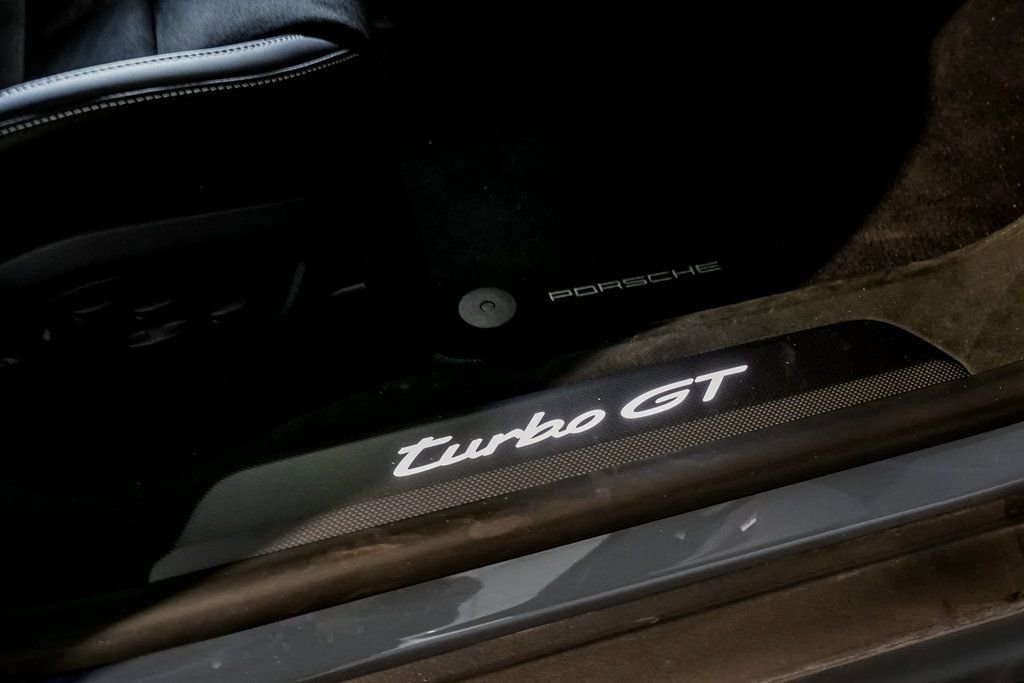 Certified 2025 Porsche Taycan Turbo GT image 29