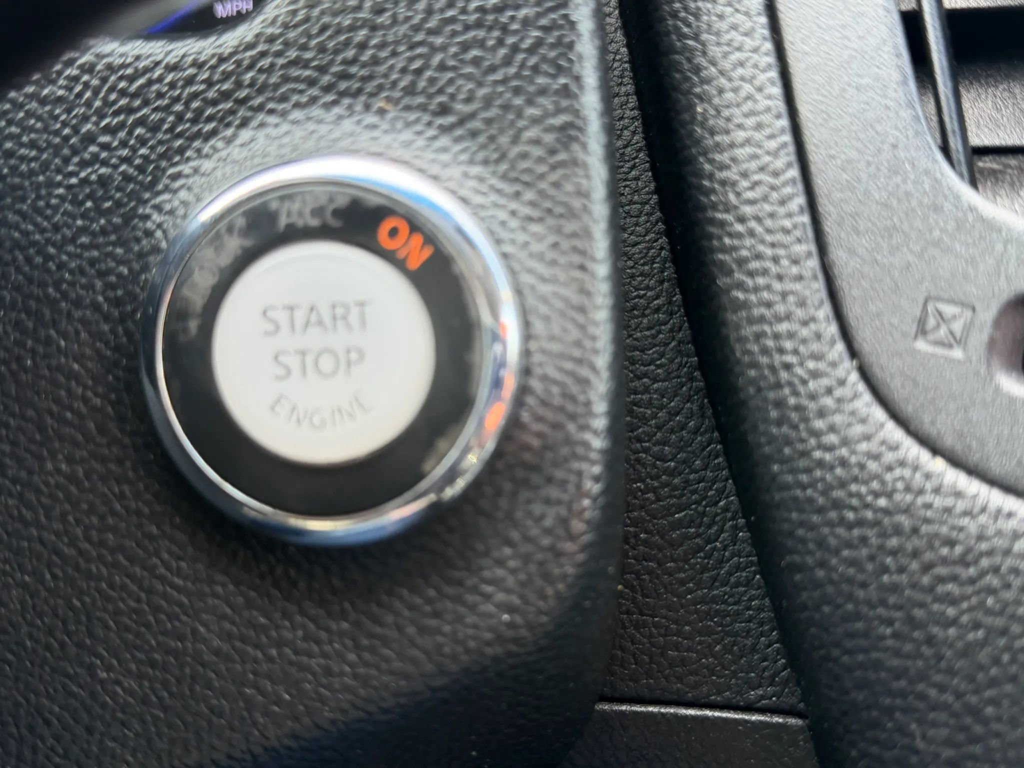 Used 2013 INFINITI G37 x Sedan w/ Premium Pkg image 21