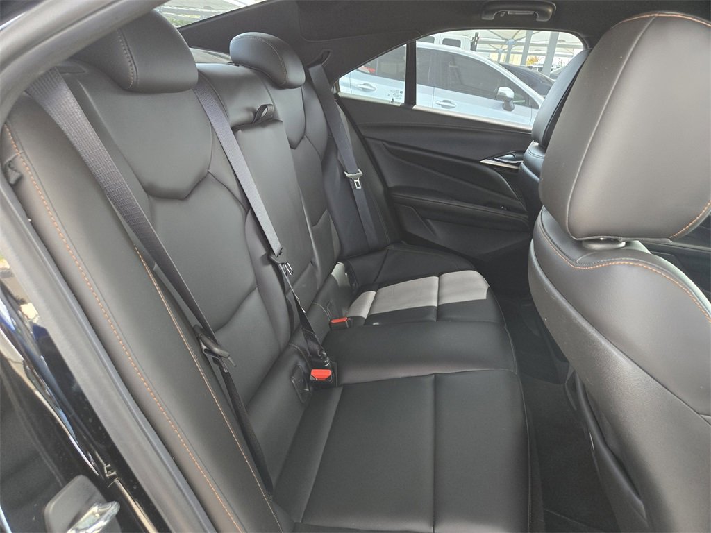 Used 2022 Cadillac CT4 V image 30