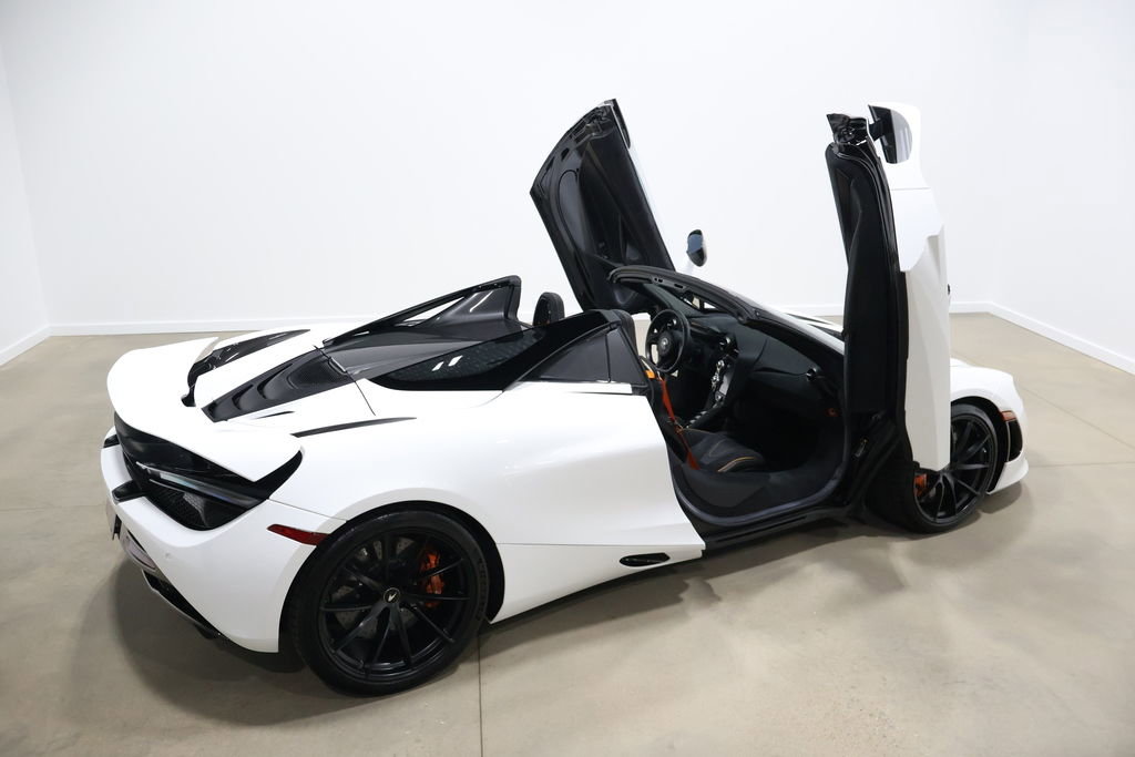 Used 2020 McLaren 720S Spider image 65