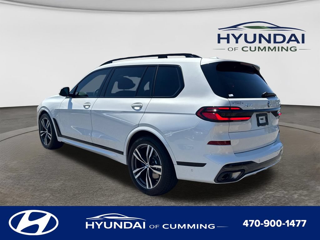 Used 2026 BMW X7 xDrive40i w/ M Sport Package AWD/4WD image 6