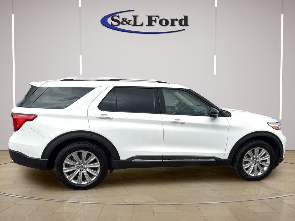 Used 2022 Ford Explorer Limited image 9