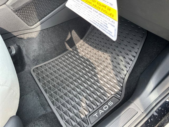 New 2025 Volkswagen Taos S image 24