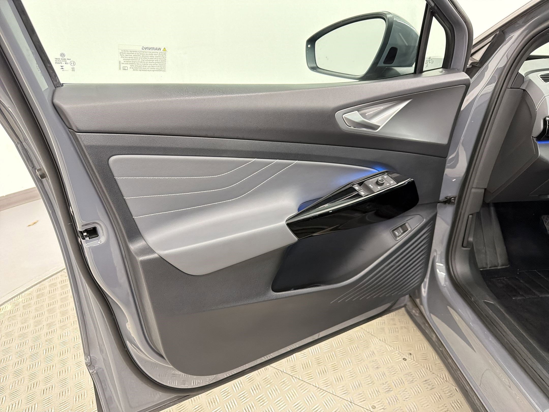 Used 2023 Volkswagen ID.4 S RWD image 21