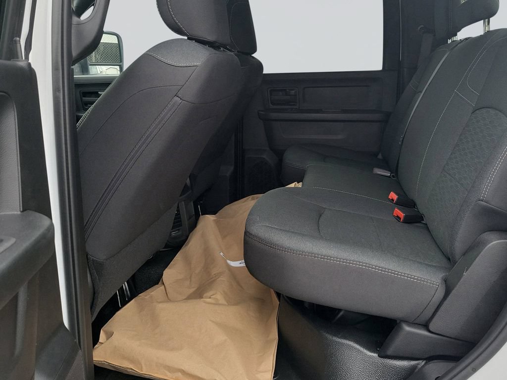 New 2025 RAM 5500 Tradesman AWD/4WD image 31