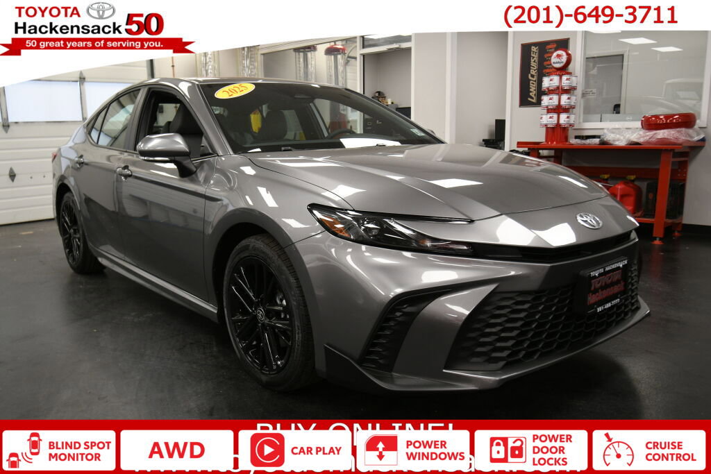 Certified 2025 Toyota Camry SE