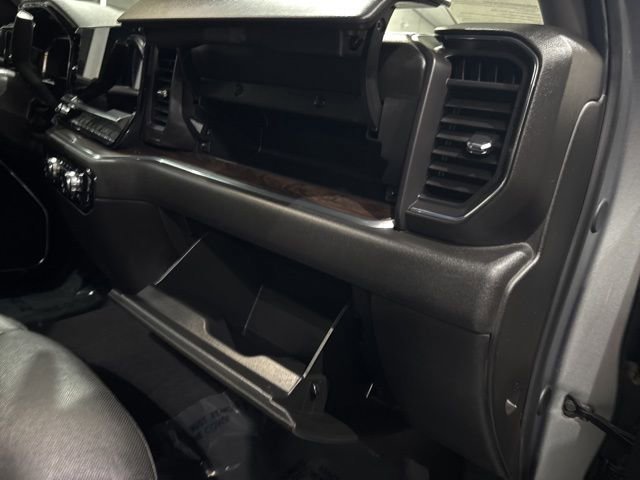 Used 2024 GMC Sierra 1500 SLT image 31