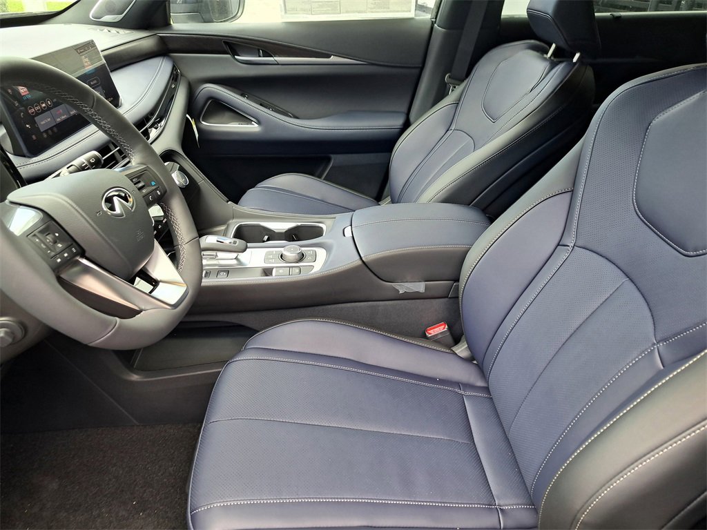 New 2026 INFINITI QX60 Sport w/ Dark Cargo Package image 20