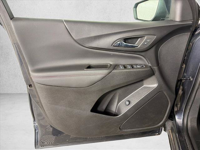 Used 2023 Chevrolet Equinox RS FWD image 11