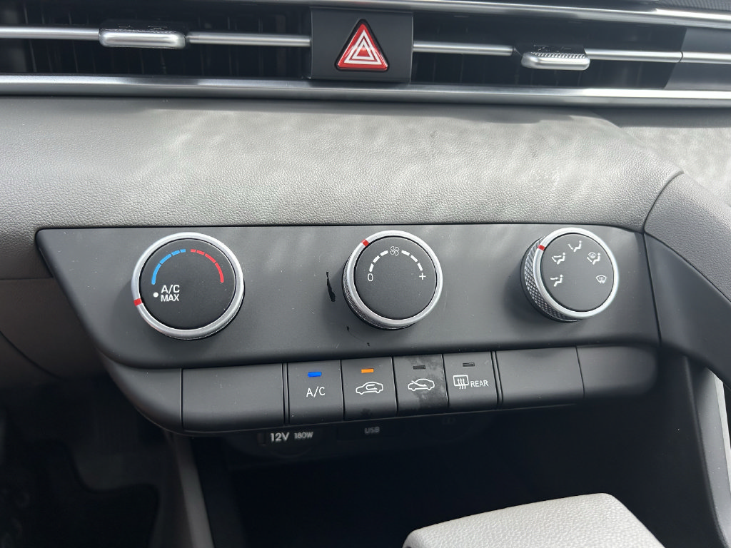 New 2026 Hyundai Elantra SE FWD image 26