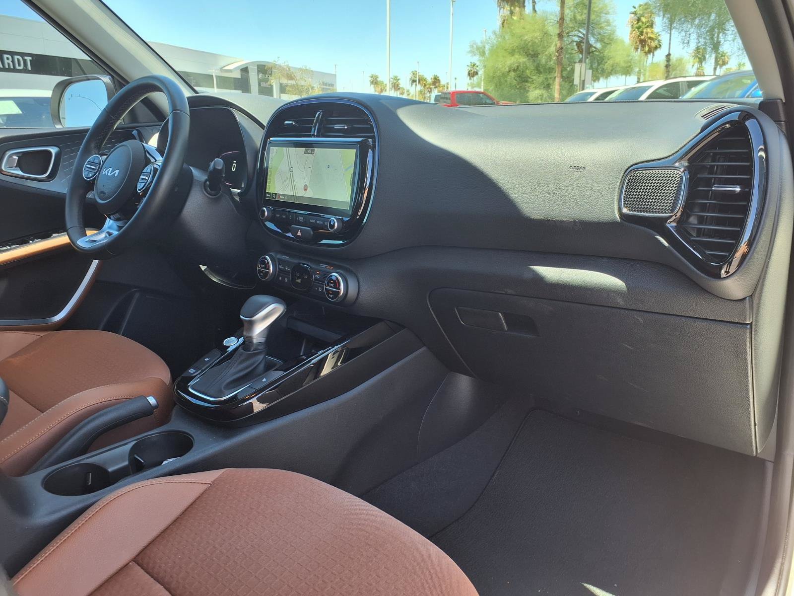 Used 2025 Kia Soul EX FWD image 10