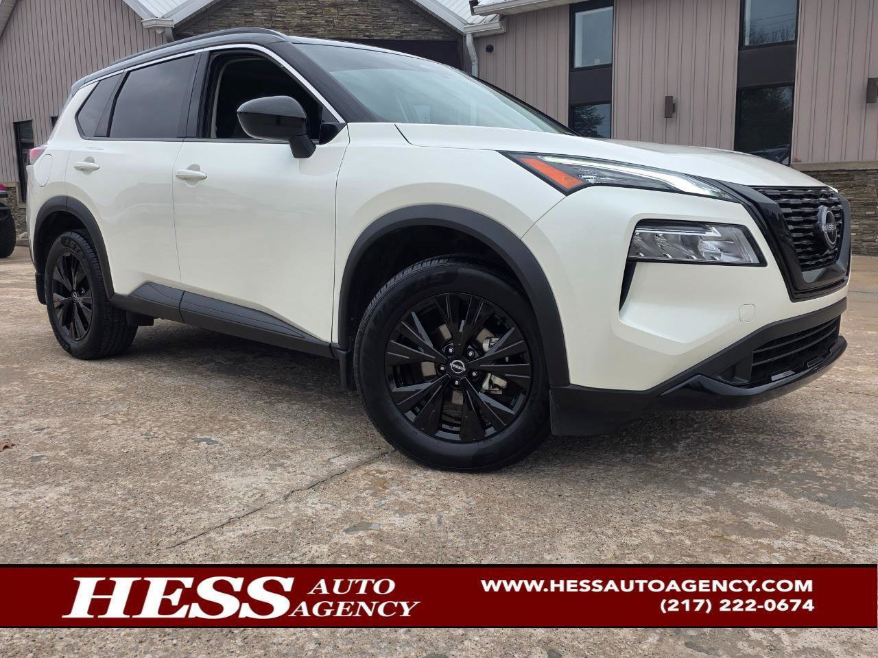 Used 2023 Nissan Rogue SV w/ SV Premium B Package image 1