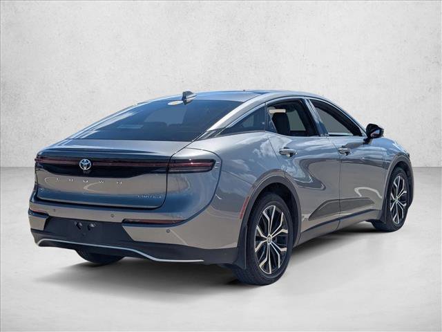 Certified 2023 Toyota Crown Limited image 5