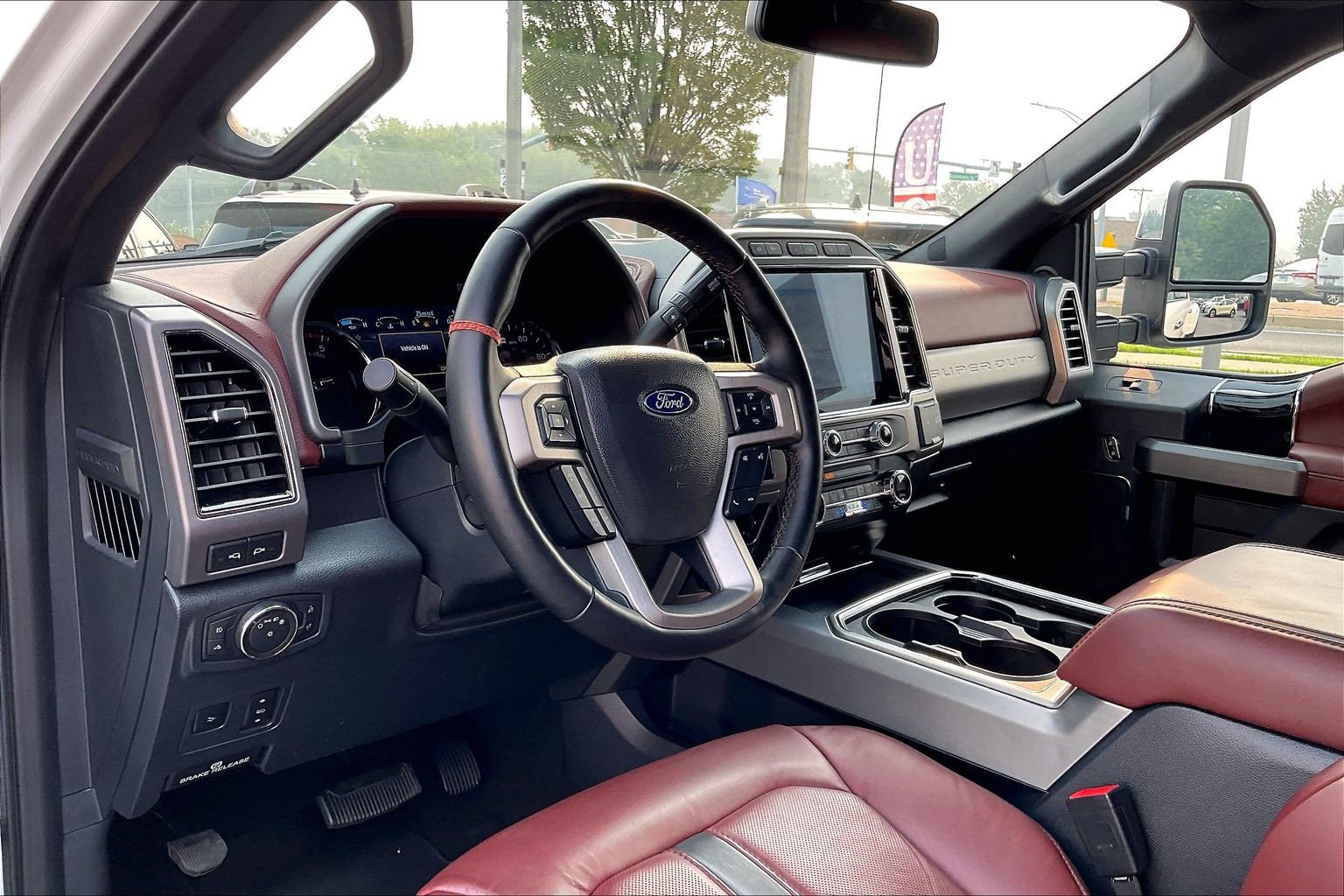 Used 2022 Ford F450 Platinum w/ FX4 Off-Road Package AWD/4WD image 13