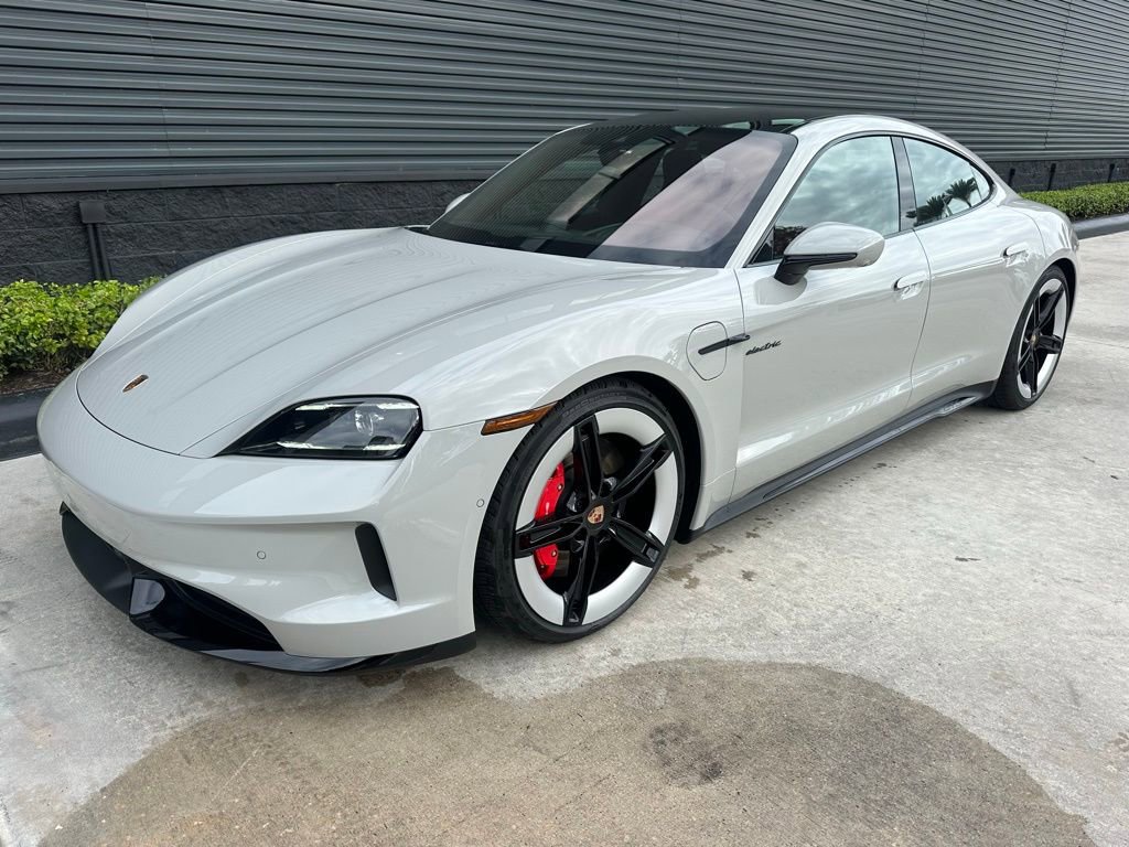 Used 2026 Porsche Taycan GTS image 7