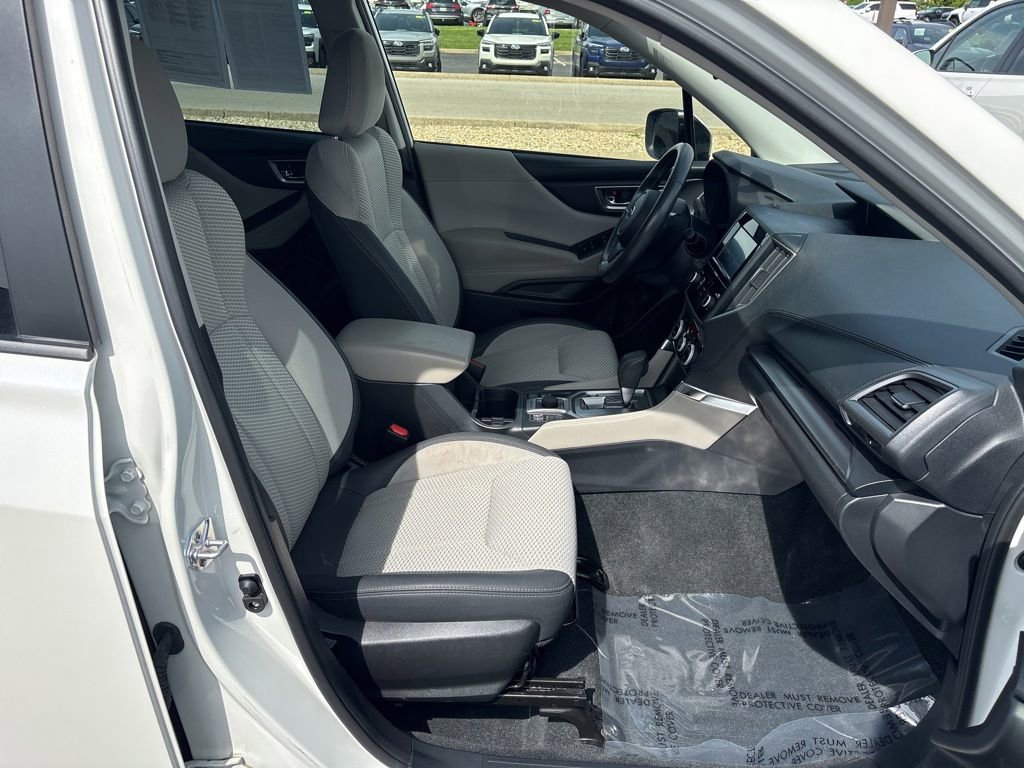 Certified 2024 Subaru Forester Premium AWD/4WD image 10