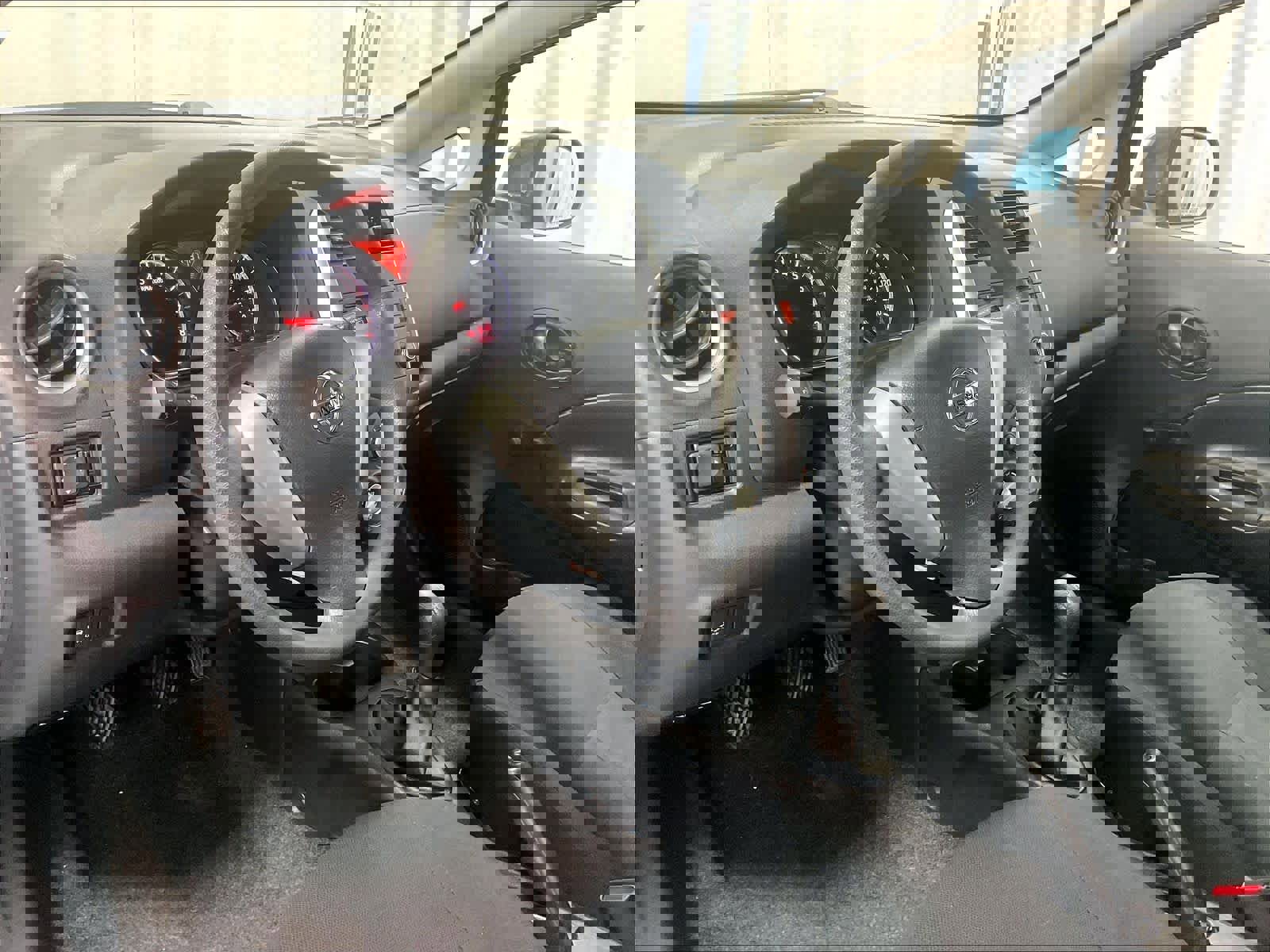 Used 2014 Nissan Versa Note S image 8