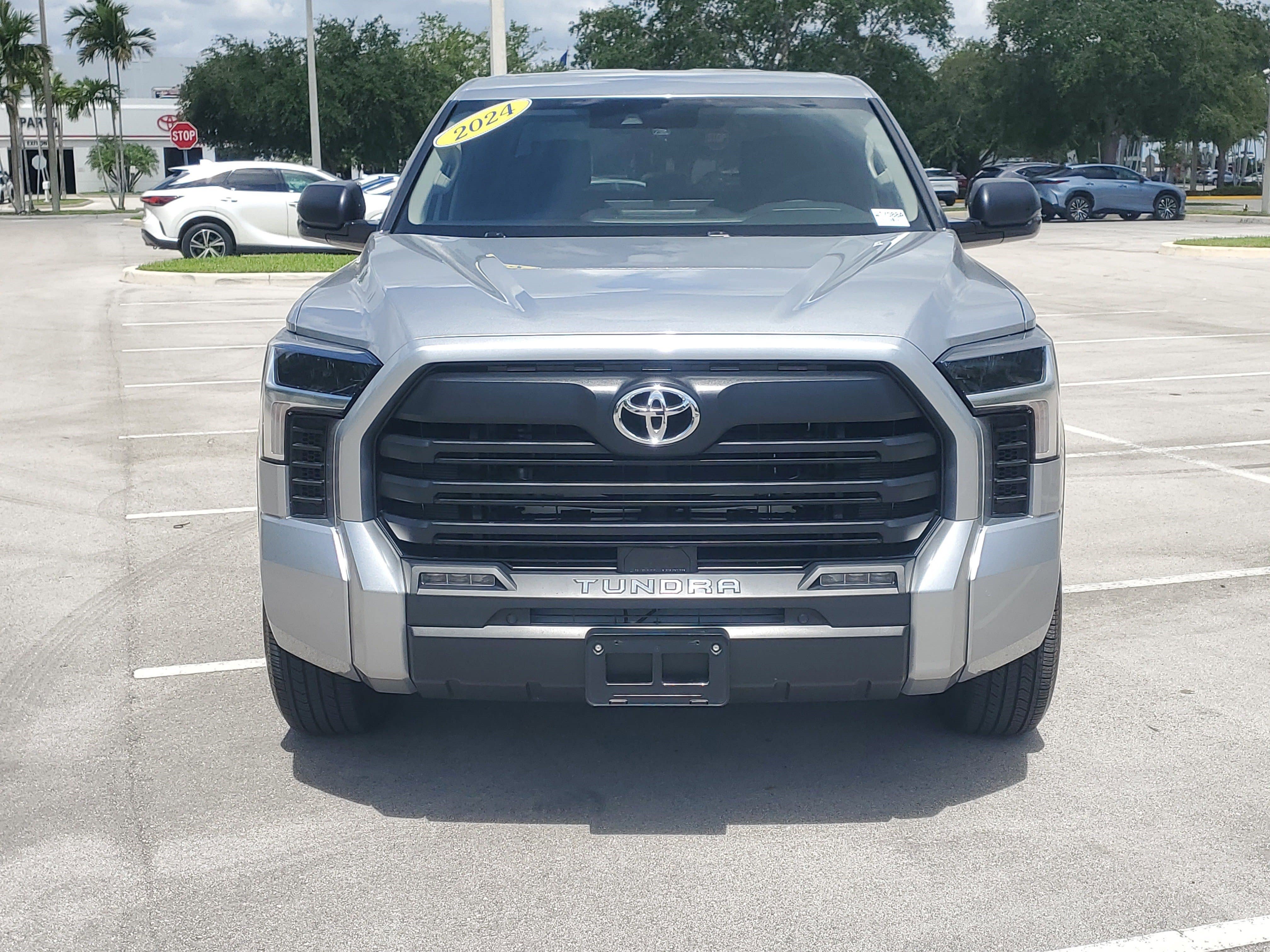 Used 2024 Toyota Tundra SR5 w/ SR5 Premium Package AWD/4WD image 8