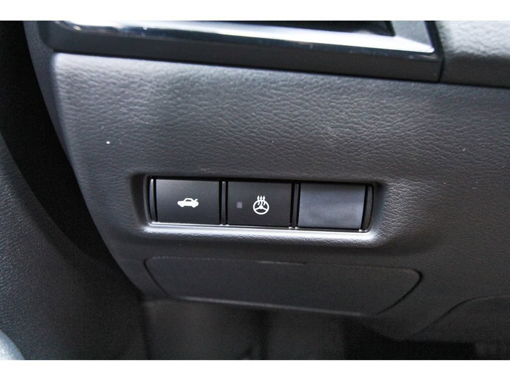 New 2026 Nissan Sentra SV w/ SV Convenience Package FWD image 14