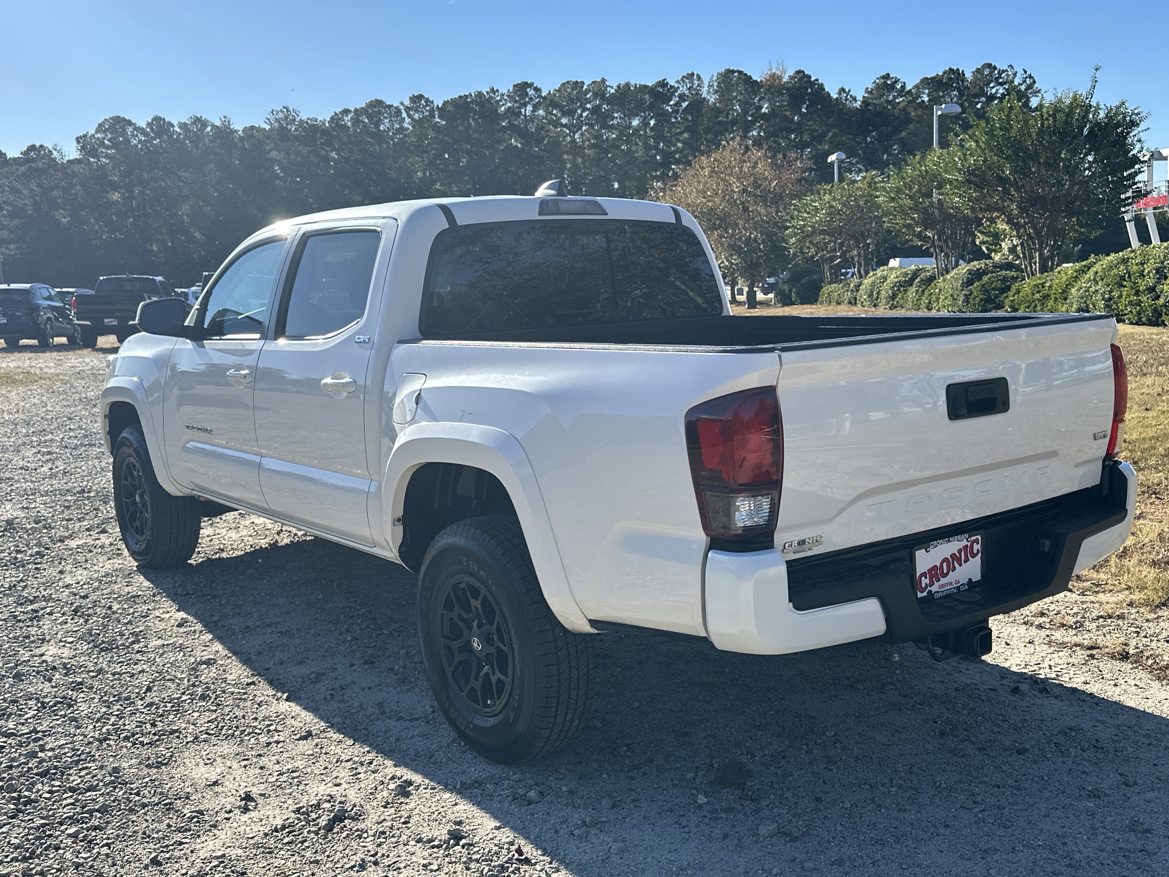 Used 2022 Toyota Tacoma SR5 image 7