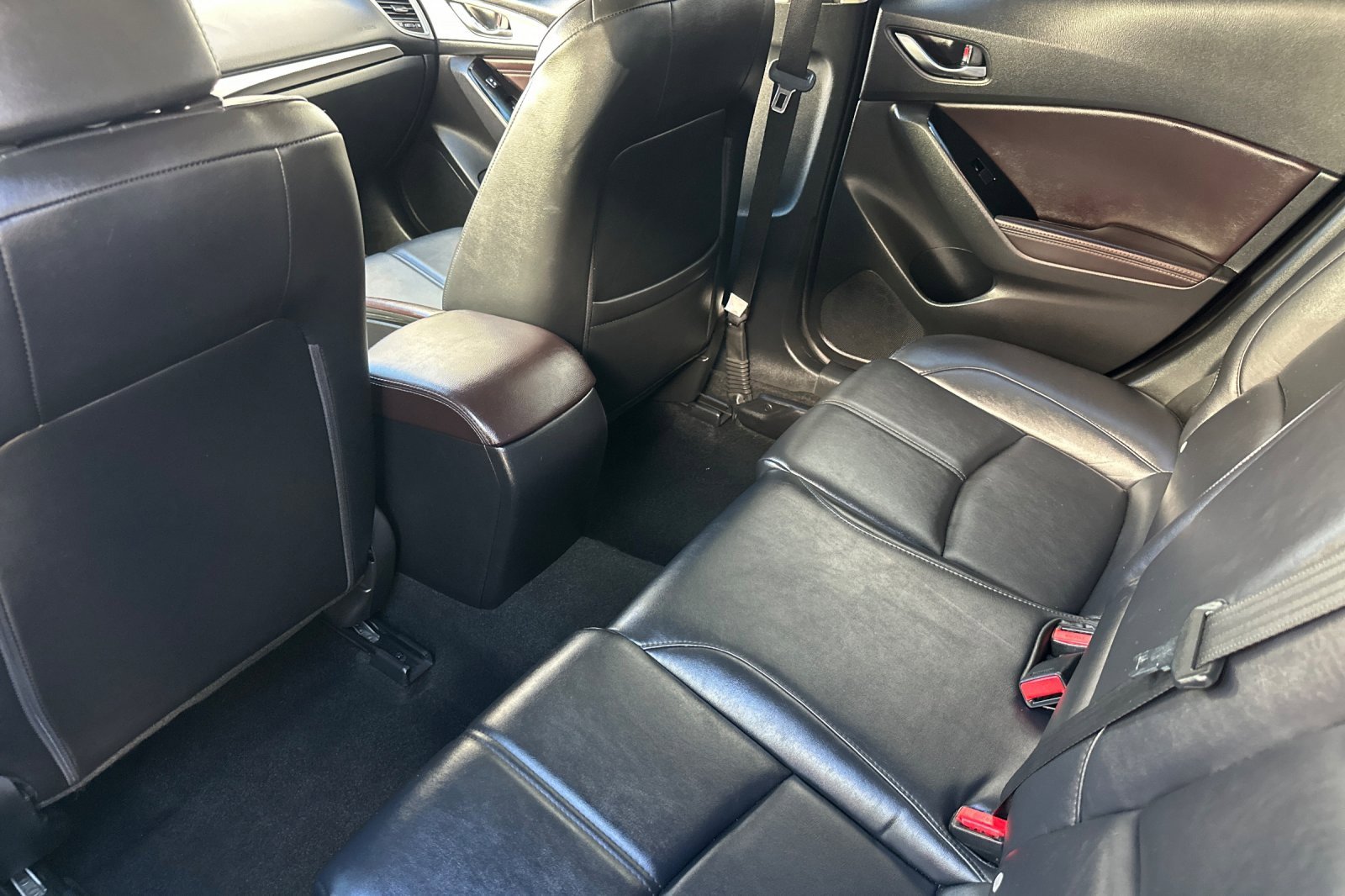 Used 2017 MAZDA MAZDA3 Touring image 12