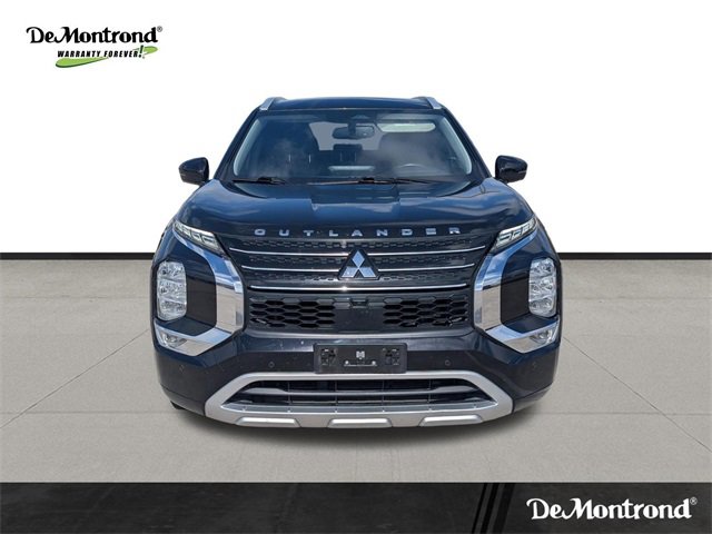 Used 2022 Mitsubishi Outlander SEL image 2