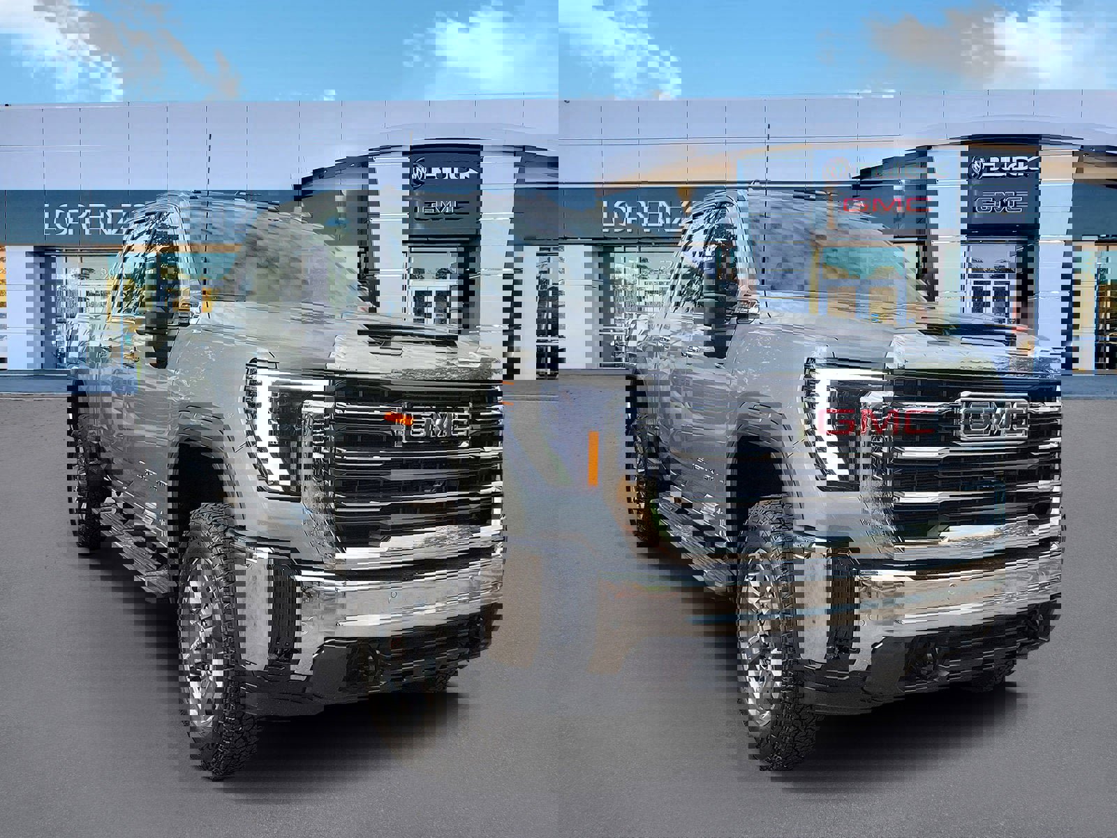 New 2026 GMC Sierra 2500 SLT w/ SLT Premium Package image 3