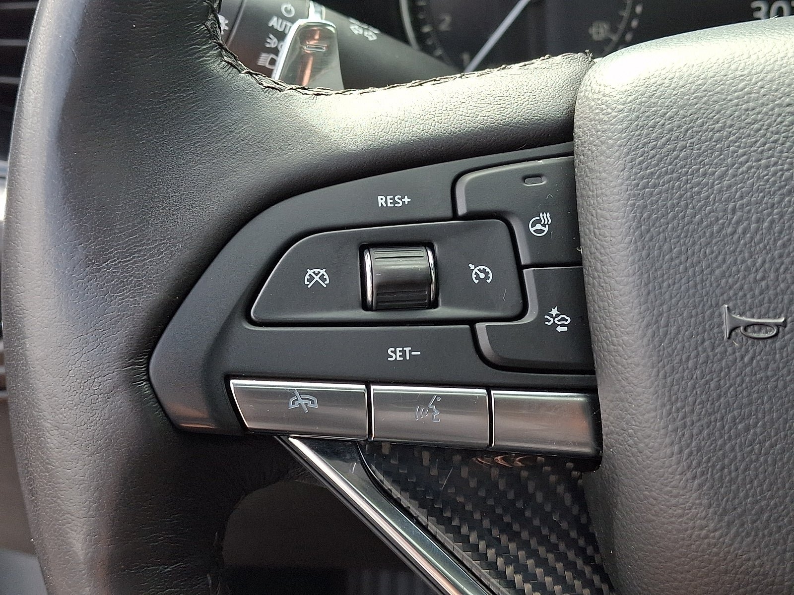 Used 2024 Cadillac XT6 Sport AWD/4WD image 28