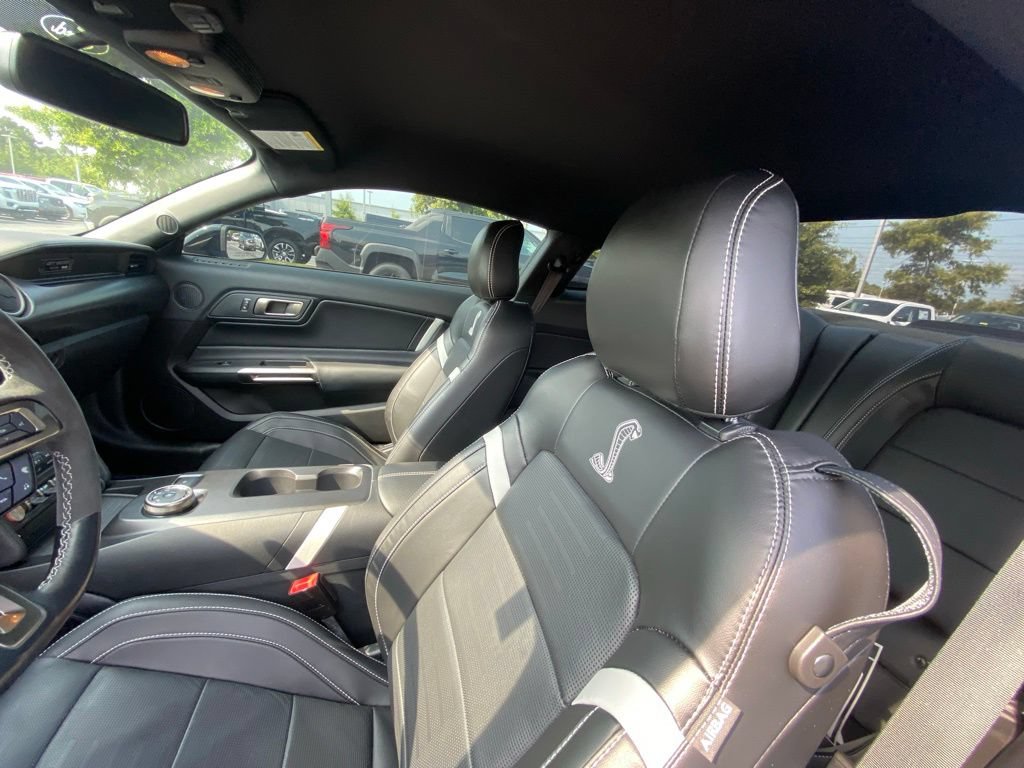 Used 2021 Ford Mustang Shelby GT500 w/ Technology Package RWD image 21