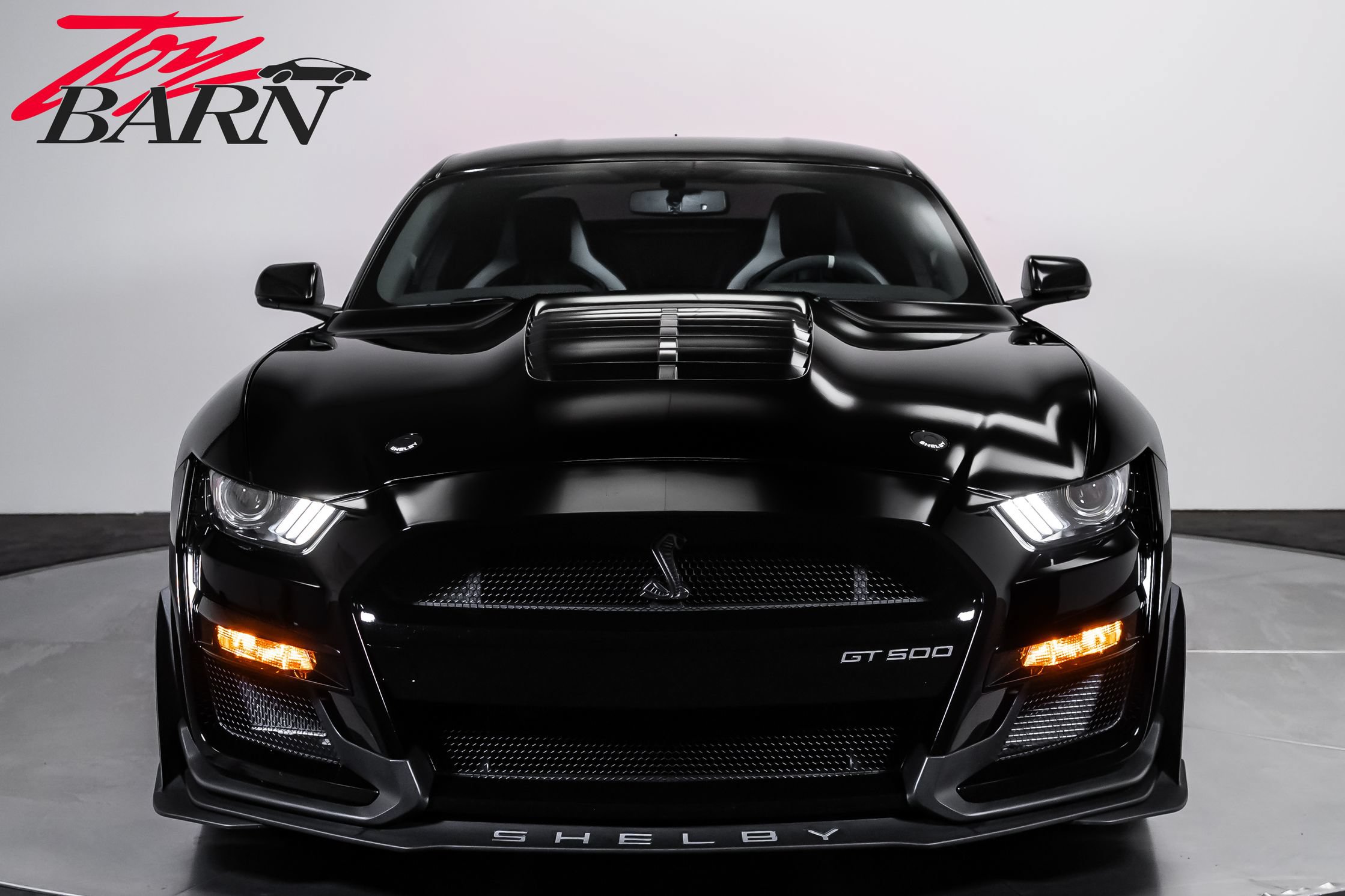 Used 2021 Ford Mustang Shelby GT500 w/ Technology Package RWD image 8