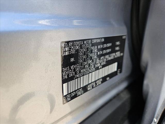 Used 2025 Toyota RAV4 XSE AWD/4WD image 26