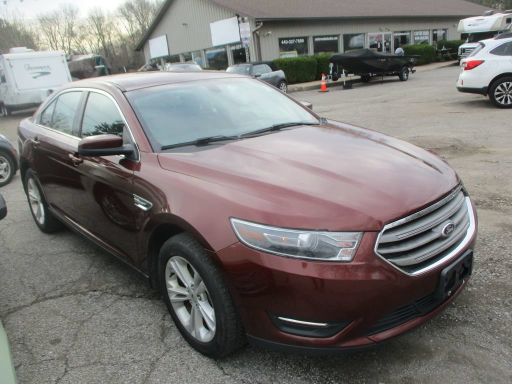Used 2015 Ford Taurus SEL w/ Equipment Group 201A FWD image 1