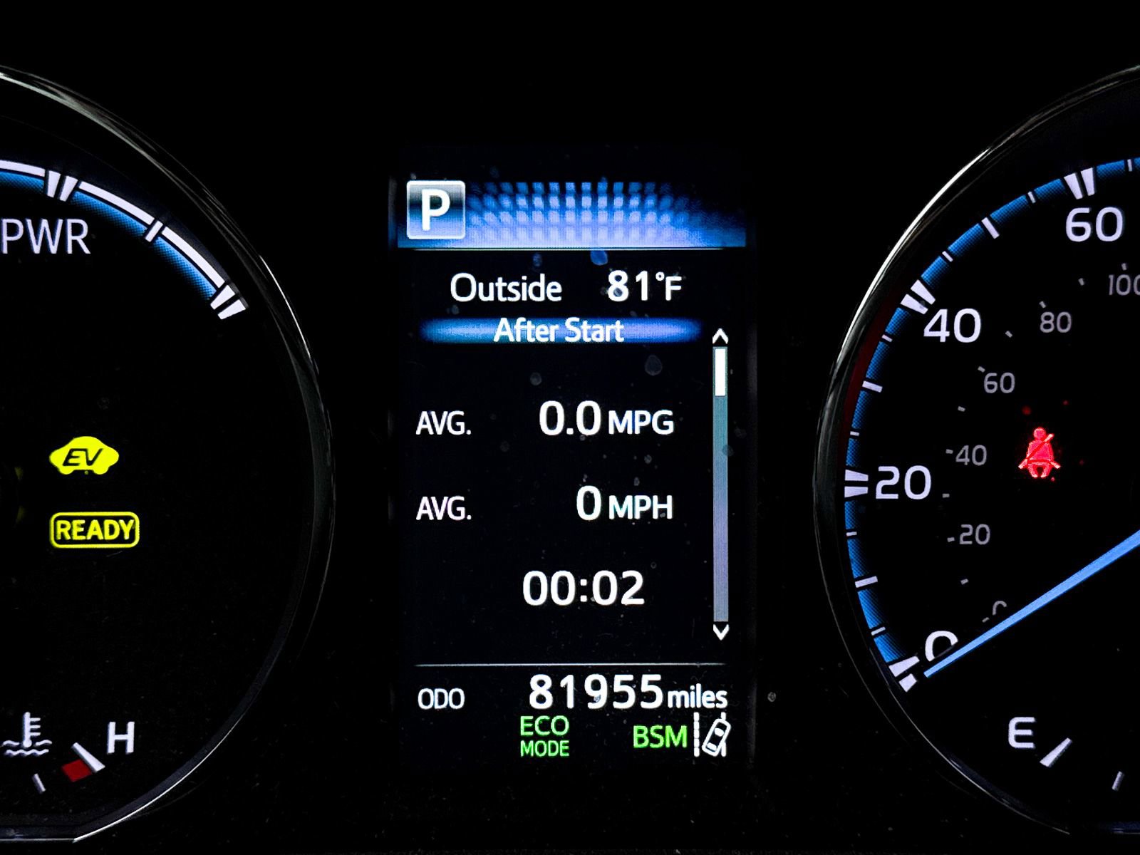 Used 2018 Toyota RAV4 SE AWD/4WD image 33