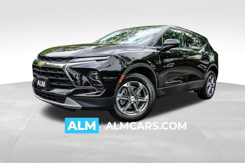 Used 2025 Chevrolet Blazer LT