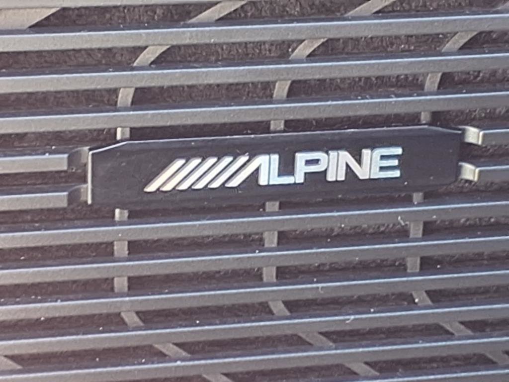 Used 2024 Jeep Wagoneer Series II w/ Flexible Seating Group image 17